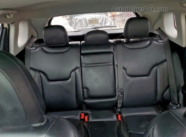 3C4NJDCB3KT641804 2019 JEEP COMPASS Белый Вид задних сидений