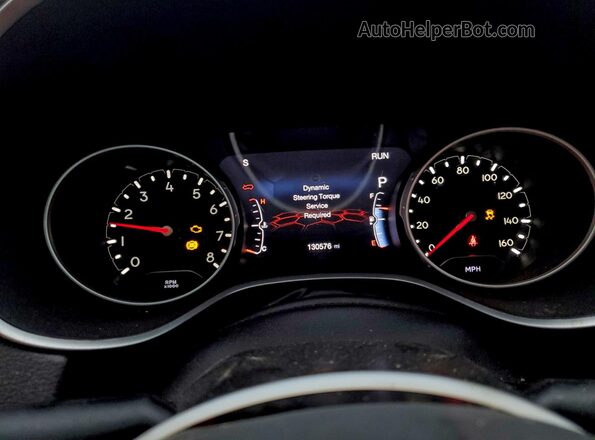 3C4NJDCB3KT641804 2019 JEEP COMPASS Белый Вид щитка приборов