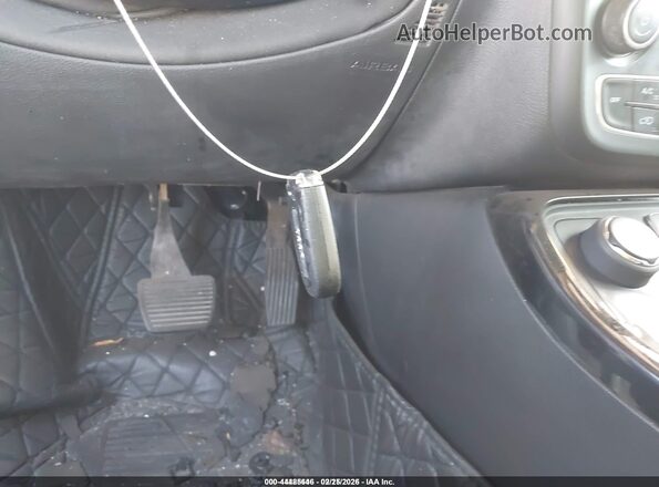 3C4NJDCB4JT454361 2018 JEEP COMPASS White Vista del salpicadero