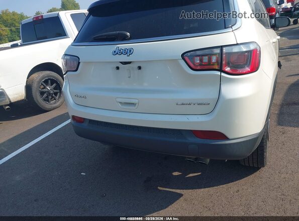 3C4NJDCB4JT454361 2018 JEEP COMPASS White 