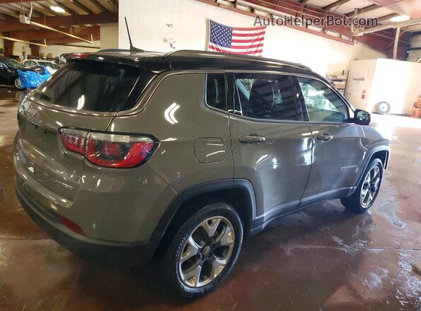 3C4NJDCB8KT673907 2019 JEEP COMPASS Silver 