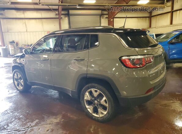 3C4NJDCB8KT673907 2019 JEEP COMPASS Silver 