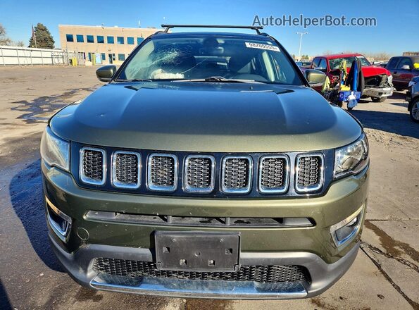 3C4NJDCB9JT264846 2018 JEEP COMPASS Зеленый Вид спереди
