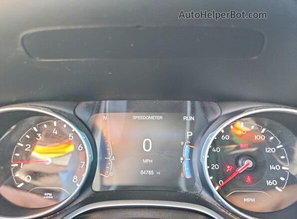 3C4NJDCB9JT264846 2018 JEEP COMPASS Зеленый Вид щитка приборов