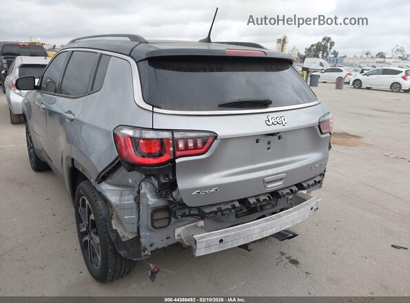 3C4NJDCB9NT103015 2022 JEEP COMPASS Silver 