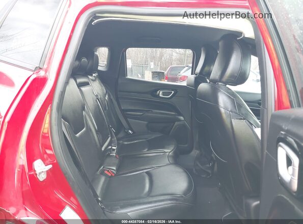 3C4NJDCN0PT511187 2023 JEEP COMPASS Red VIN sticker view