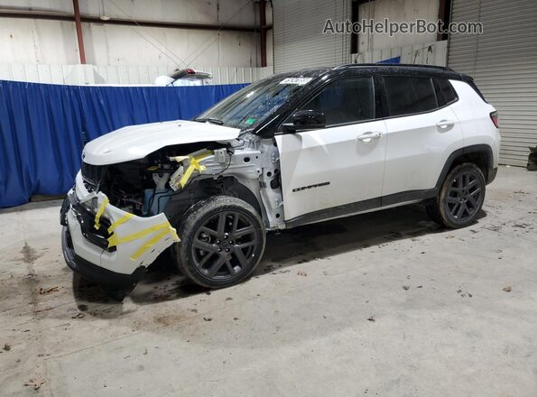 3C4NJDCN1TT188522 2026 JEEP COMPASS White Սալոնի 360 աստիճան տեսք