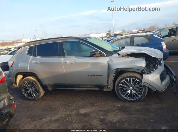 3C4NJDCN4PT502296 2023 JEEP COMPASS Silver Vista interior trasera