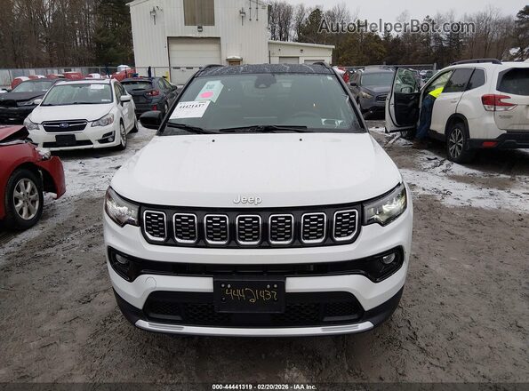 3C4NJDCN4ST543892 2025 JEEP COMPASS White Widok wnętrza z tyłu
