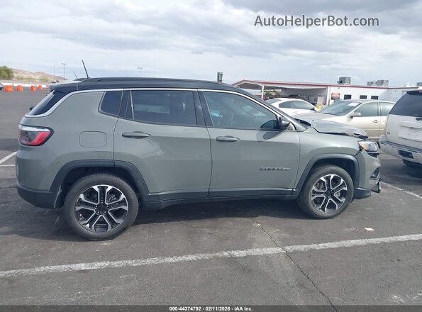 3C4NJDCN6PT555033 2023 JEEP COMPASS Gray Rear interior view