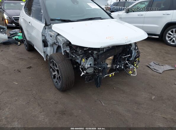 3C4NJDCN6RT112884 2024 JEEP COMPASS White Vista frontal