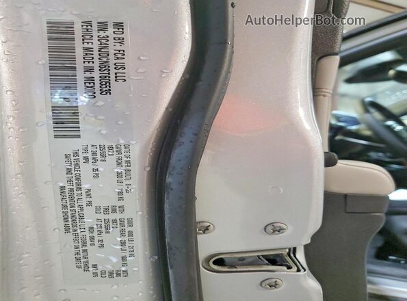 3C4NJDCN6ST605535 2025 JEEP COMPASS Silver 360 interior view