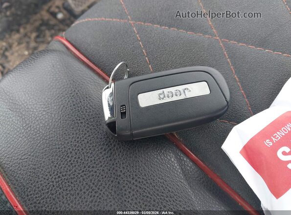 3C4NJDCN8PT568558 2023 JEEP COMPASS White Սալոնի դիմացի տեսք