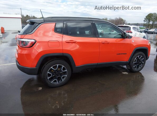 3C4NJDDB0KT817111 2019 JEEP COMPASS Orange 
