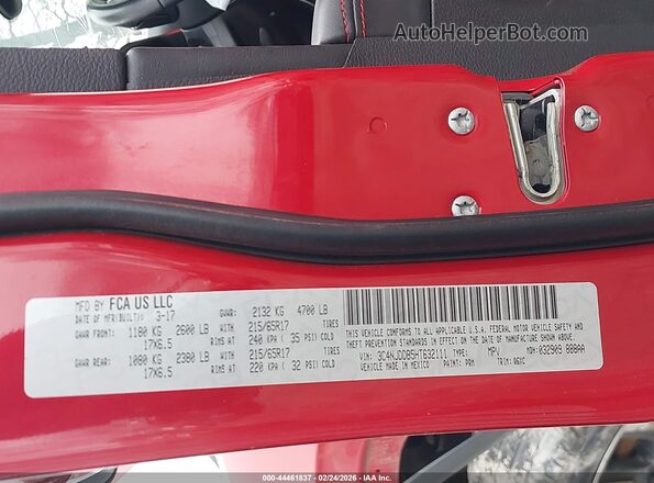 3C4NJDDB5HT632111 2017 JEEP NEW COMPASS Red Vista del compartimento del motor