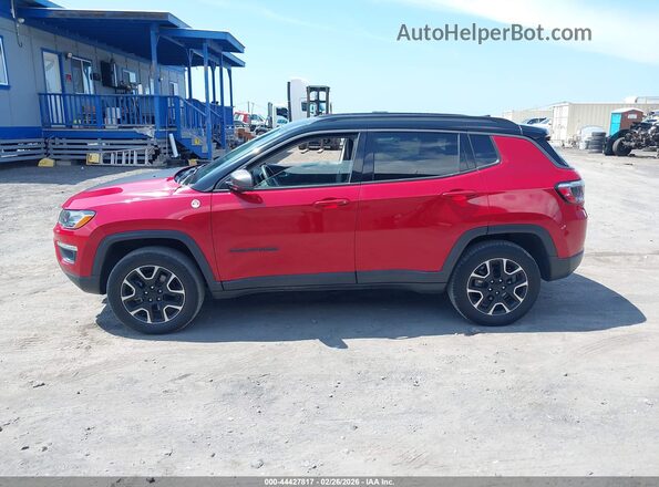 3C4NJDDB5MT571627 2021 JEEP COMPASS Red Vista interior de 360 grados