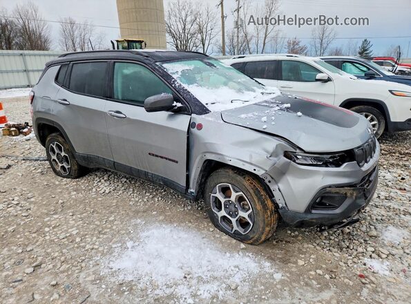 3C4NJDDBXNT101305 2022 JEEP COMPASS Серебряный Передняя правая четверть