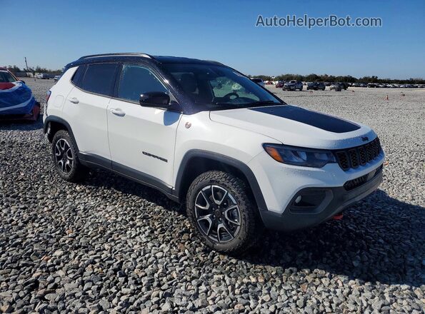 3C4NJDDN7TT186191 2026 JEEP COMPASS White Przód prawy