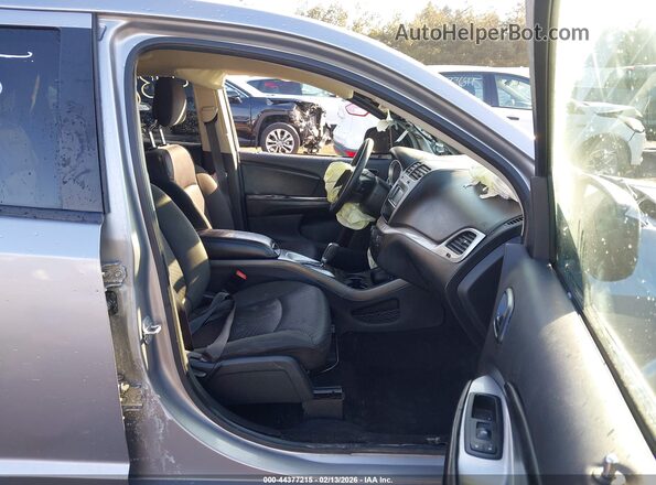 3C4PDCAB1KT746709 2019 DODGE JOURNEY Silver Вид салону спереду