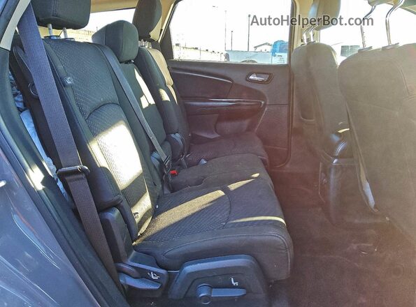 3C4PDCAB1LT181153 2020 DODGE JOURNEY Red Widok wnętrza z tyłu