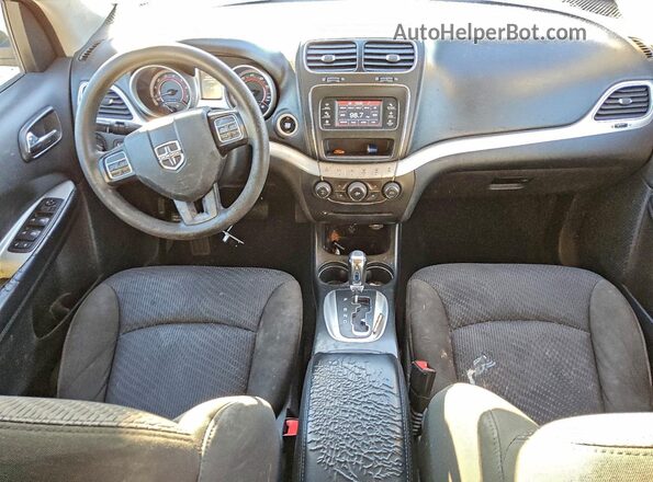 3C4PDCAB1LT181153 2020 DODGE JOURNEY Red Widok deski rozdzielczej