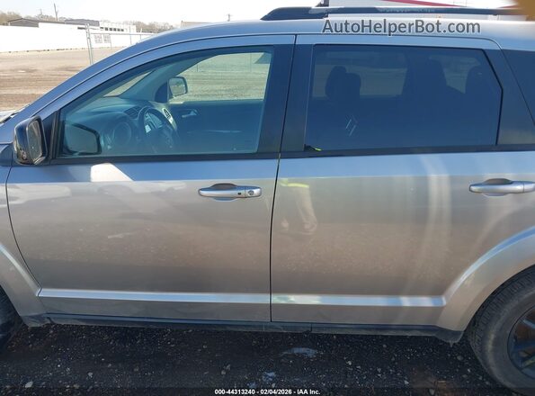 3C4PDCBB6KT798836 2019 DODGE JOURNEY Silver Widok wnętrza 360 stopni