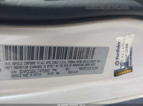 3C4PDCGGXJT475943 2018 DODGE JOURNEY White Vista del compartimento del motor