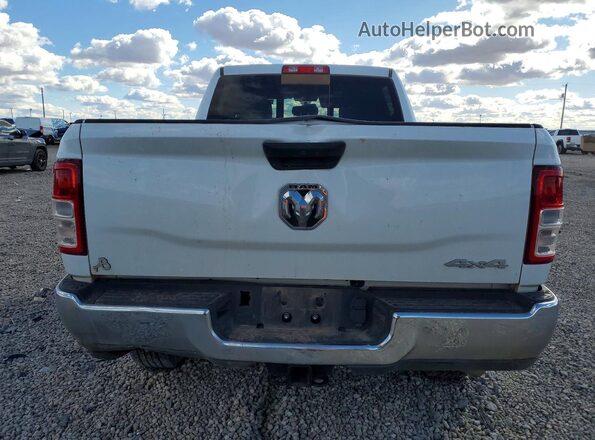 3C63R3CL8RG133146 2024 RAM 3500 White Widok z tyłu