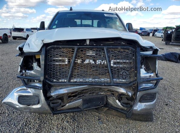 3C63R3CL8RG133146 2024 RAM 3500 White Widok z przodu