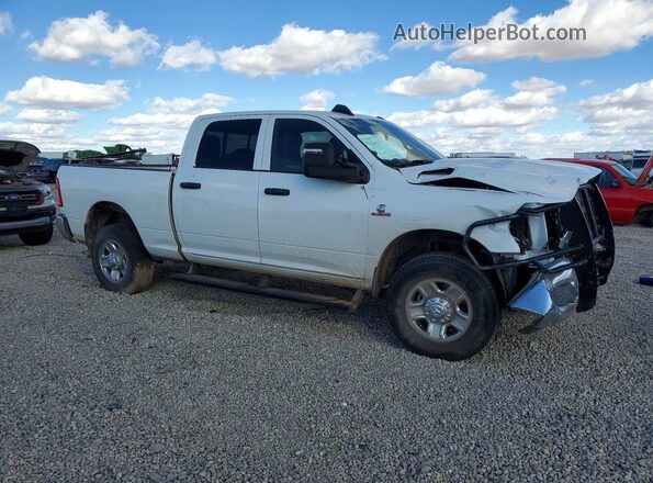 3C63R3CL8RG133146 2024 RAM 3500 White Przód prawy
