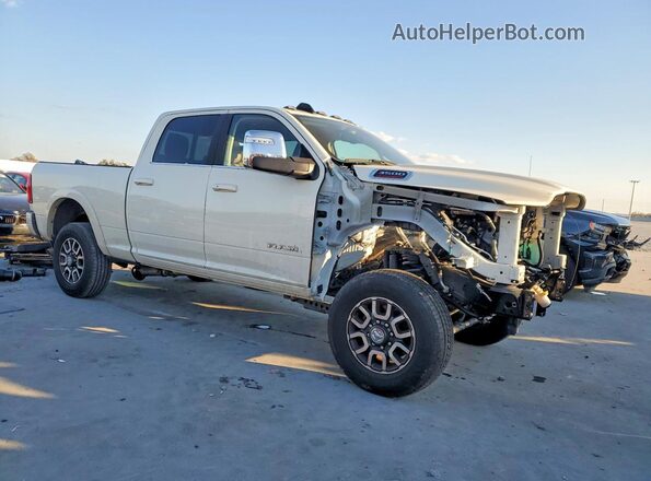 3C63R3FL1RG109685 2024 RAM 3500 White Front right
