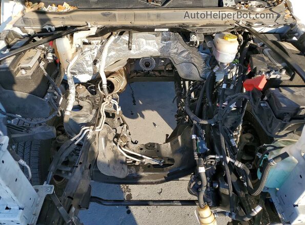 3C63R3FL1RG109685 2024 RAM 3500 White Rear interior view