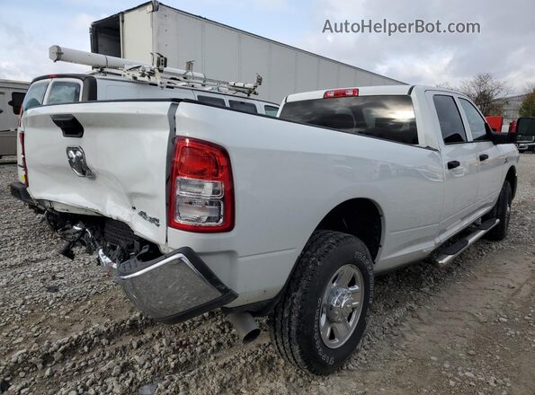 3C63R3GL9RG215039 2024 RAM 3500 White Rear right