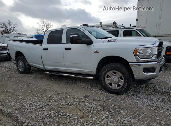 3C63R3GL9RG215039 2024 RAM 3500 White Front right