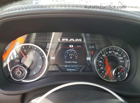 3C63R3ML3PG645148 2023 RAM 3500 White Instrument cluster view