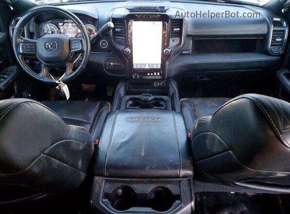3C63R3SL8NG380937 2022 RAM 3500 Белый Вид панели приборов