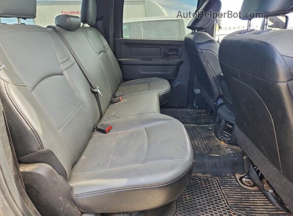 3C63RRGL0PG543353 2023 RAM 3500 Gray Вид задніх сидінь