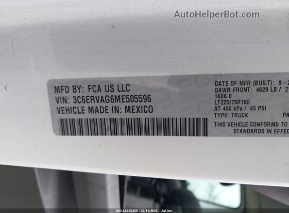 3C6ERVAG6ME505596 2021 RAM PROMASTER 1500 Purple Engine compartment view
