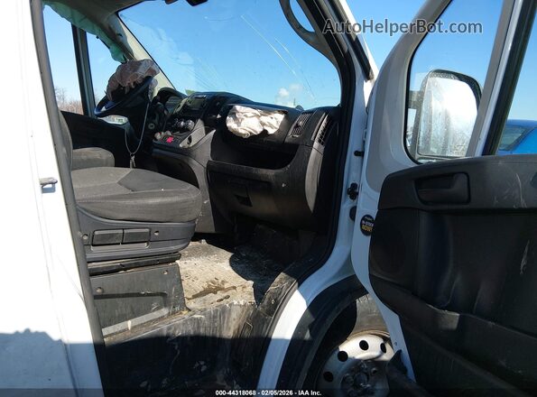 3C6FRVHG5ME500688 2021 RAM PROMASTER 3500 White Вид салону спереду