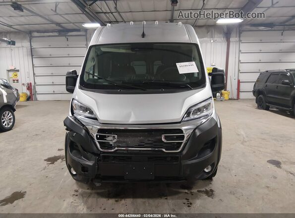 3C6LRVDG3SE554870 2025 RAM PROMASTER 2500 Silver Instrument cluster view