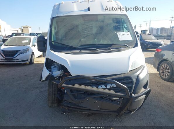 3C6LRVDG8PE578735 2023 RAM PROMASTER 2500 White Vista interior trasera
