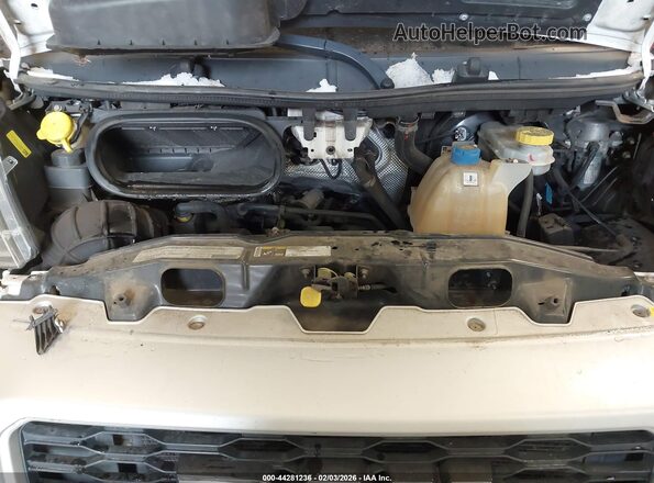 3C6LRVVG0ME577105 2021 RAM PROMASTER 2500 Red Rear view