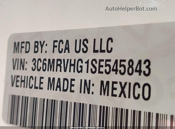 3C6MRVHG1SE545843 2025 RAM PROMASTER 3500 Белый Вид подкапотного пространства
