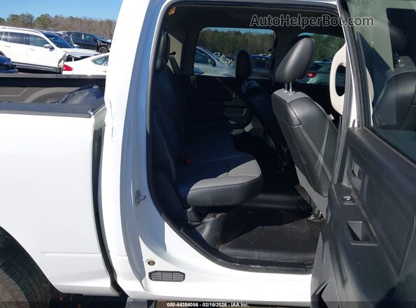 3C6RR7KG9NG413299 2022 RAM 1500 CLASSIC White 