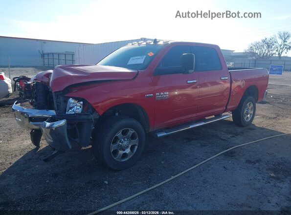 3C6TR5DT2GG133778 2016 RAM 2500 Red Vista tres cuartos delantera izquierda