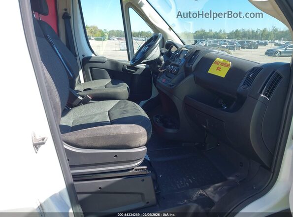 3C6TRVAG3LE145855 2020 RAM PROMASTER 1500 White Front interior view
