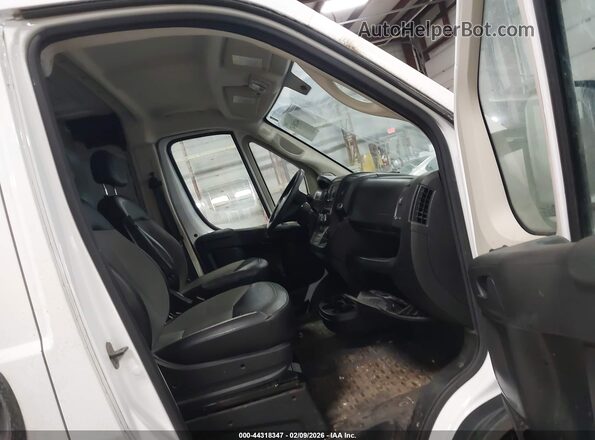 3C6TRVAG6LE138396 2020 RAM PROMASTER 1500 White წინა სალონის ხედი