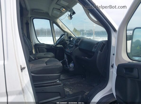 3C6TRVCG0JE112872 2018 RAM PROMASTER 2500 White 