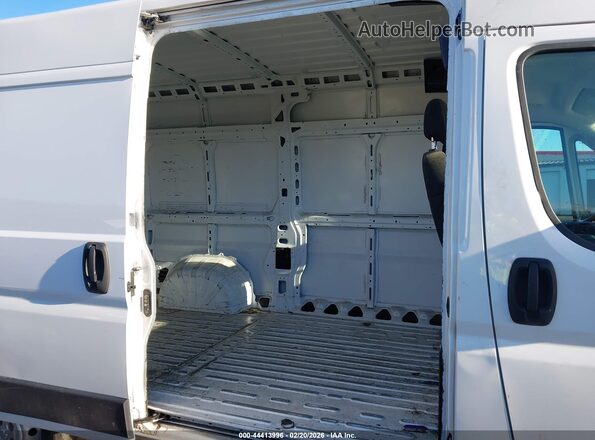 3C6TRVCG4LE109508 2020 RAM PROMASTER 2500 White Widok naklejki z numerem VIN