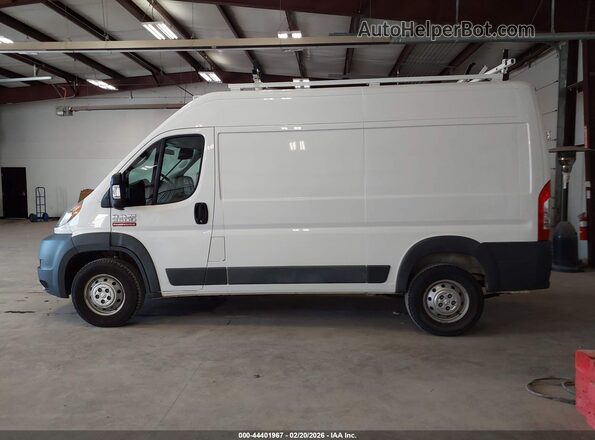 3C6TRVCG5JE118036 2018 RAM PROMASTER 2500 Белый Панорамный вид салона 360°